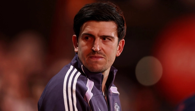 Maguire l&agrave; biểu tượng của sự bền bỉ tại Man United.