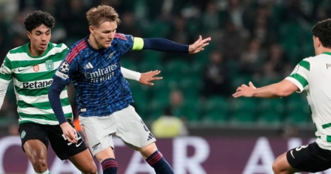 Ảnh bài viết CĐV Arsenal đòi bán Odegaard ngay sau trận thắng Sporting