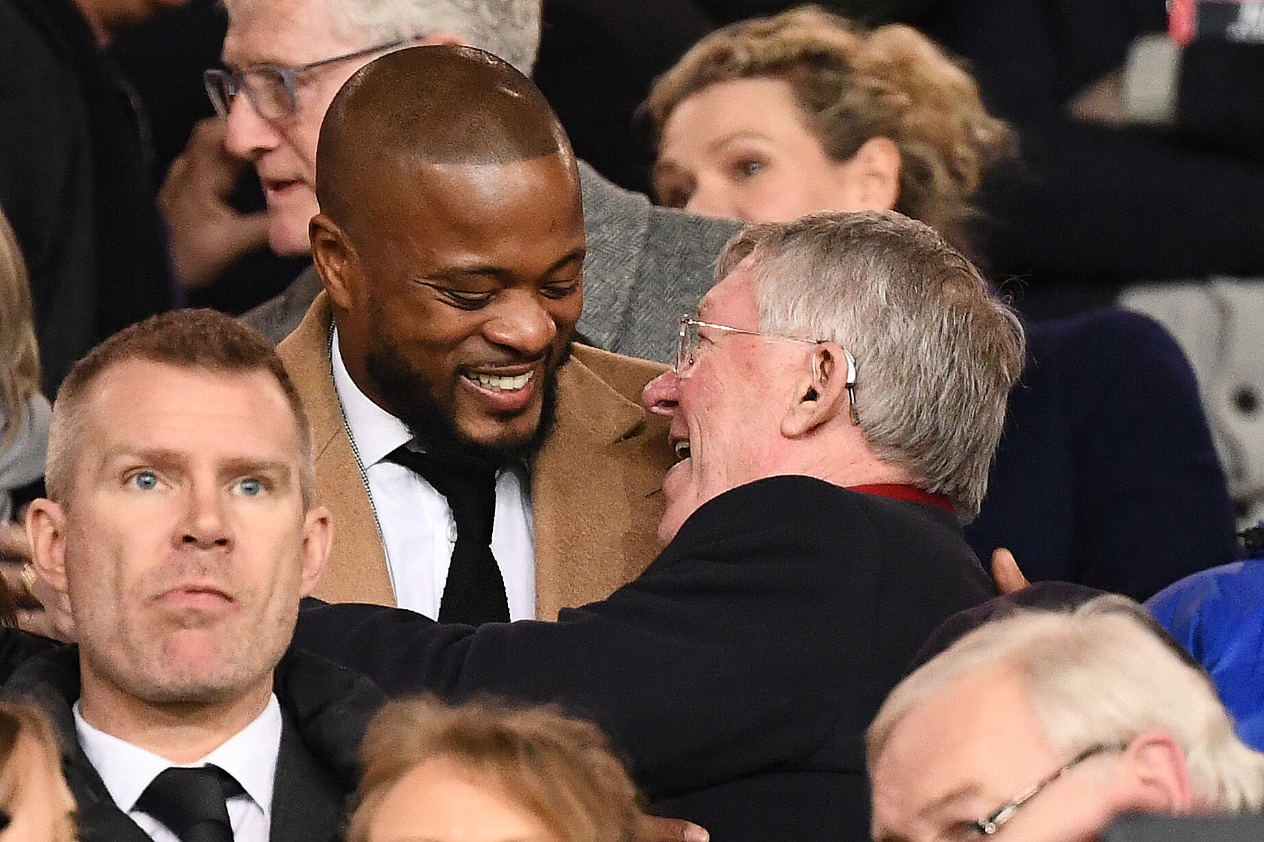 Evra v&agrave; đế chế Sir Alex Ferguson.