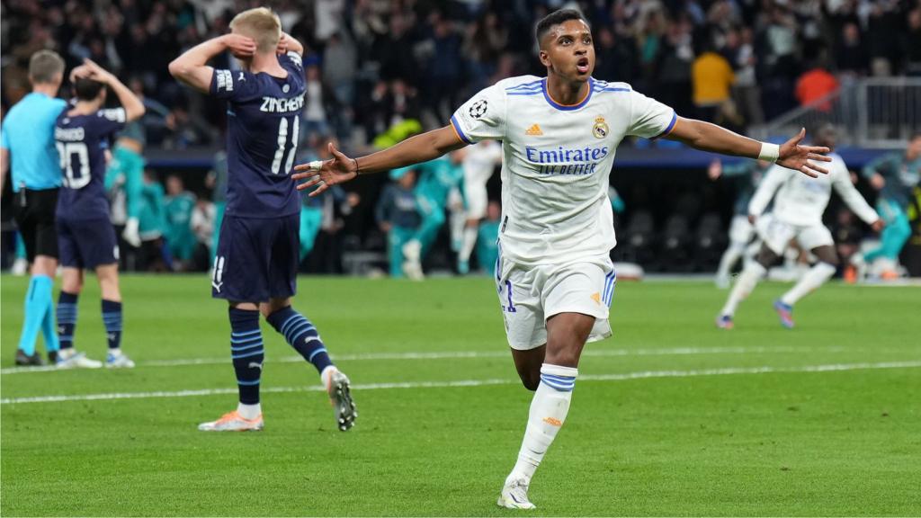 Rodrygo biến 120 gi&acirc;y th&agrave;nh c&uacute; sốc Man City.