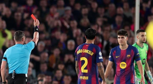 Ảnh bài viết Sự thực dụng của Simeone trừng phạt tấm thẻ đỏ của Cubarsi