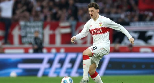 Ảnh bài viết Angelo Stiller giá 35 triệu bảng là lời giải cho hàng tiền vệ MU