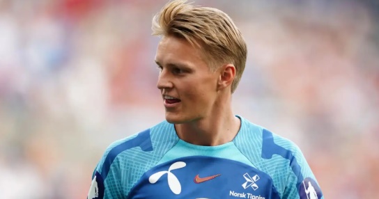 T&igrave;nh h&igrave;nh của Odegaard kh&ocirc;ng qu&aacute; nghi&ecirc;m trọng.