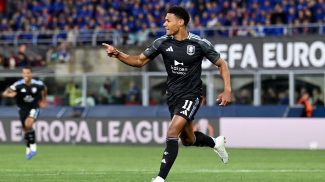 Watkins tỏa s&aacute;ng cho Aston Villa.