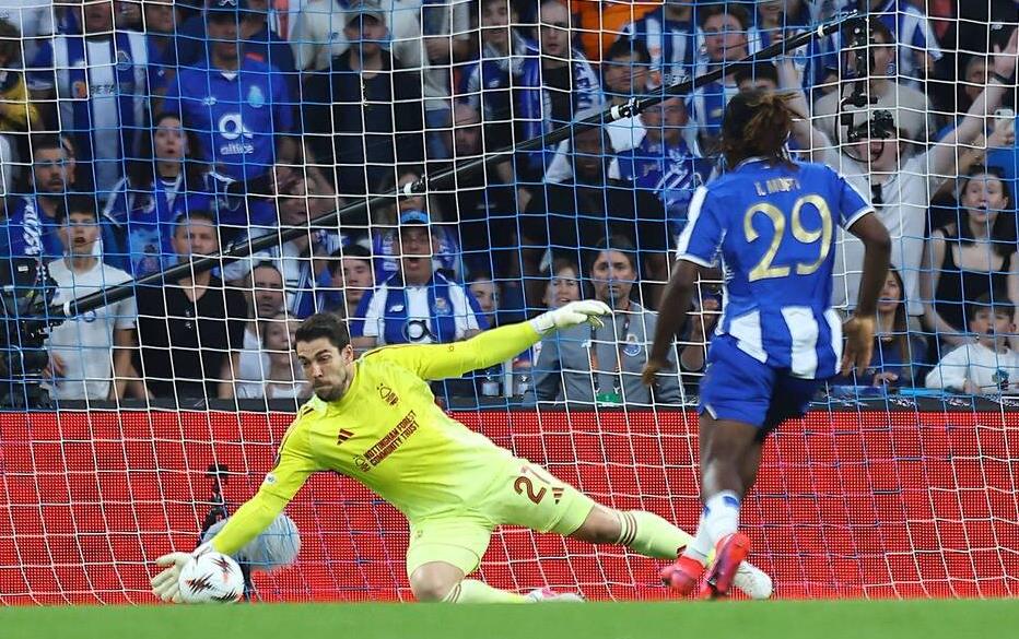 Thủ thành Ortega có trận đấu xuất sắc.