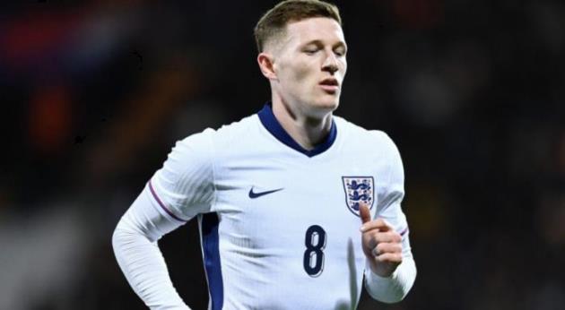 MU quyết đấu Man City để có Anderson.