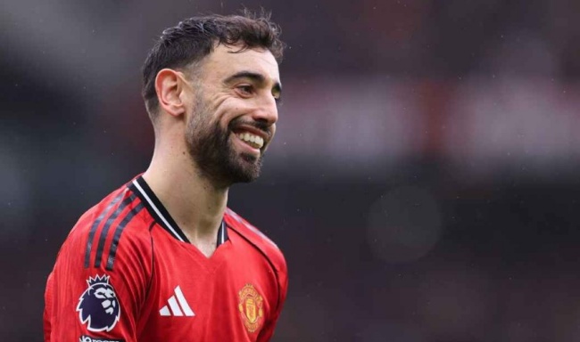 Ảnh bài viết Bruno Fernandes ủng hộ Man Utd giữ chân Harry Maguire