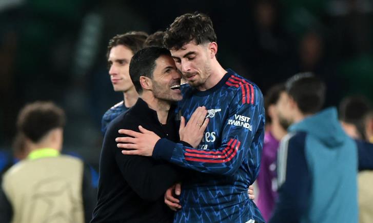 Arsenal có thể hưởng trọn niềm vui vào cuối mùa?