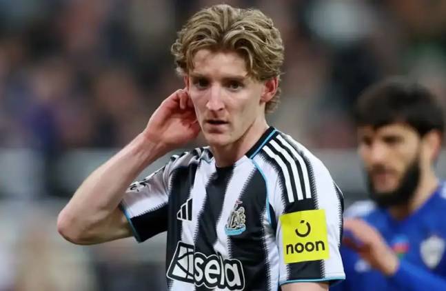 Ảnh bài viết Anthony Gordon "bật đèn xanh" cho Arsenal