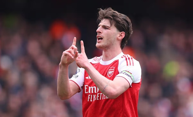 Ảnh bài viết Declan Rice an ủi đồng đội sau màn trình diễn thảm họa