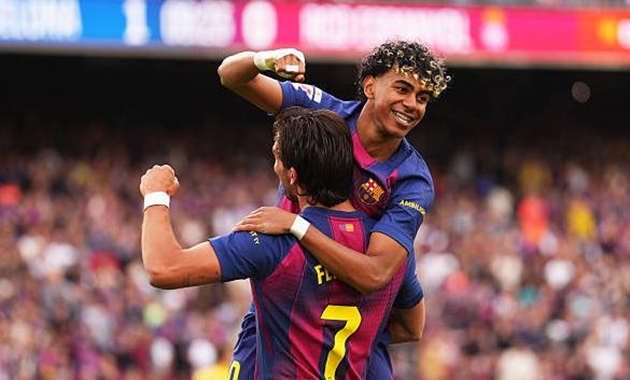 Ảnh bài viết Thắng đậm derby, Barca nới rộng cách biệt với Real lên 9 điểm