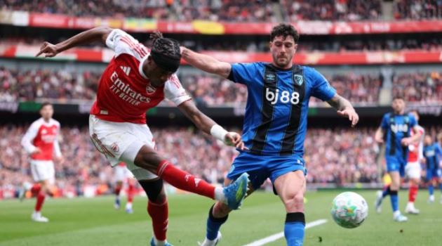 MU muốn chiêu mộ Marcos Senesi theo dạng CNTD.