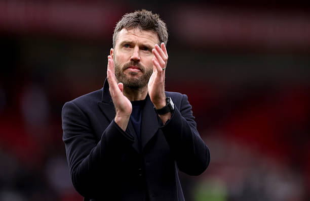 Xét về khía cạnh chiến thuật, Carrick hoàn toàn đủ sức đánh bại Farke.