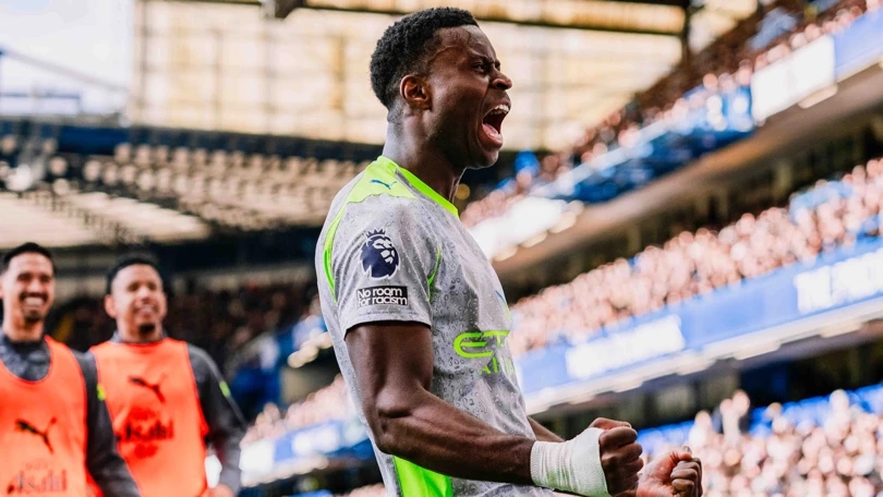 Ảnh bài viết Hạ đẹp Chelsea, Guehi gửi chiến thư đến Arsenal