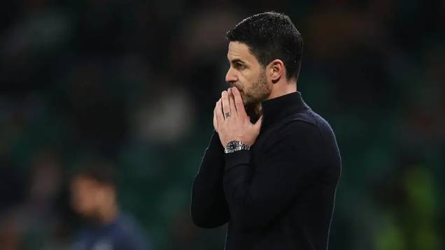 &Aacute;p lực đang đ&egrave; nặng l&ecirc;n Arteta sau chuỗi phong độ sa s&uacute;t của Arsenal tại Ngoại hạng Anh.