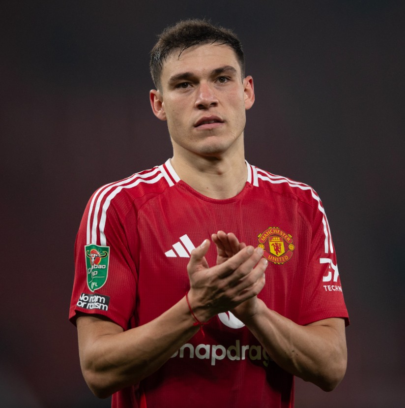 Nhiều tiền vệ của Quỷ đỏ đã gây thất vọng.