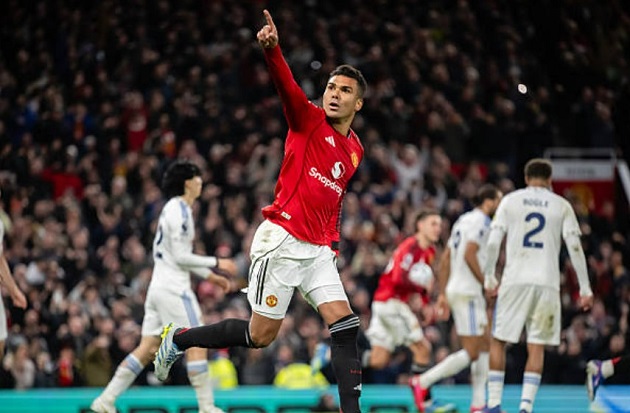 Ảnh bài viết Vũ điệu sau cùng đầy mâu thuẫn của Casemiro tại Old Trafford