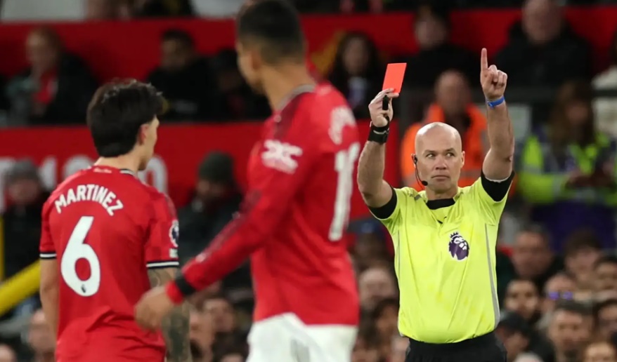 Ảnh bài viết Ngoại hạng Anh khẳng định Martinez nhận thẻ đỏ xứng đáng