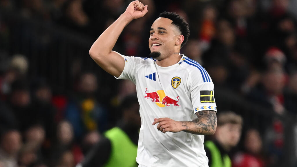 Noah đ&atilde; c&oacute; m&agrave;n tr&igrave;nh diễn đầy hiệu quả.