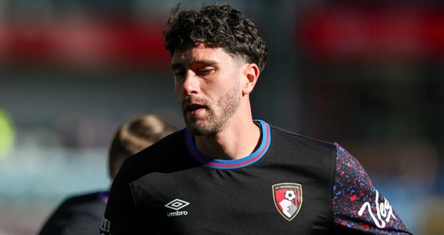 Senesi là thương vụ rủi ro của Spurs