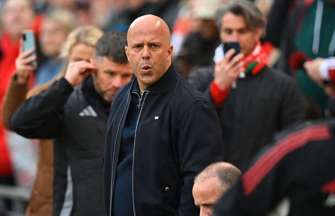 Ảnh bài viết Hai thay đổi nhân sự cần thiết của Liverpool trước PSG