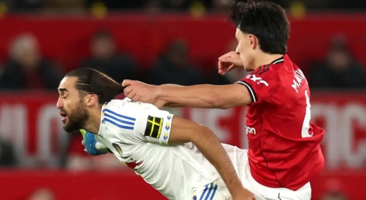 Ảnh bài viết MU cân nhắc kháng cáo tấm thẻ đỏ của Lisandro Martinez