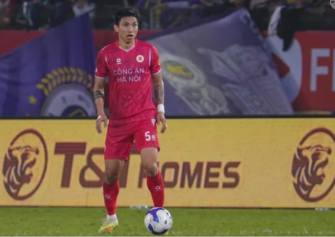 Văn Hậu ghi dấu ấn rõ nét trong lối chơi của CAHN.
