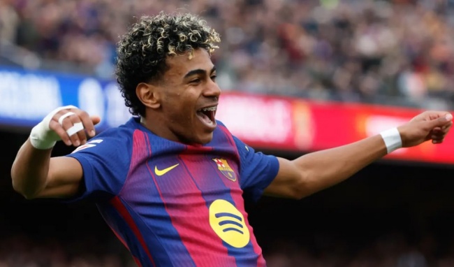 Barca trông chờ màn tỏa sáng của Yamal ở lượt về.