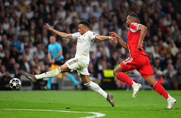 Mbappe và Tah đã có nhiều lần đối đầu trực diện ở trận lượt đi.