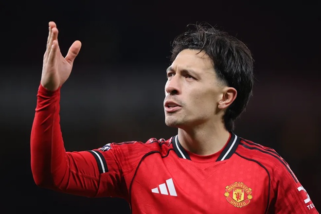  Martinez c&oacute; r&agrave;o cản lớn về chấn thương.