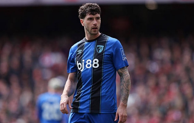 Ảnh bài viết Tại sao MU nên sớm chốt mục tiêu Marcos Senesi?