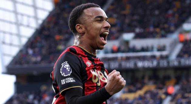 Ảnh bài viết Man Utd nhắm HLV Iraola cùng 3 trụ cột Bournemouth