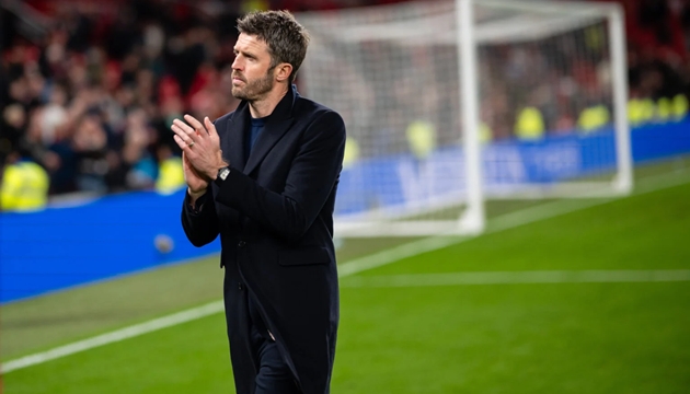 Ảnh bài viết Romano tiết lộ thái độ của Man Utd với Carrick sau trận thua Leeds