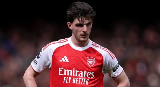 Rice bị Roy Keane chê thiếu khả năng lãnh đạo.