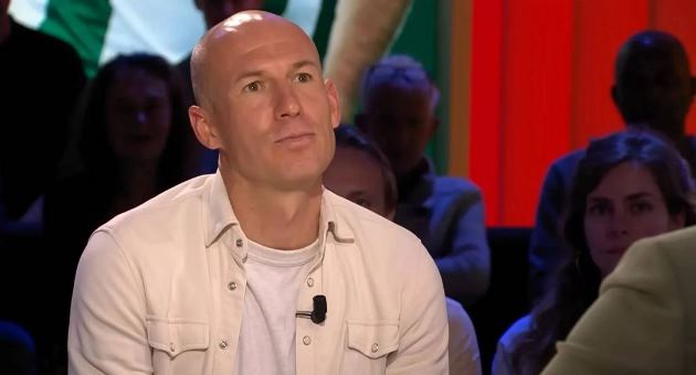 Robben đang dẫn dắt đội U14 Groningen – nơi con trai anh đang thi đấu.