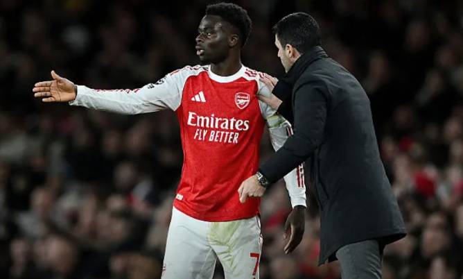 Ảnh bài viết Saka lỡ tứ kết C1, nguy cơ ngồi ngoài đại chiến Man City