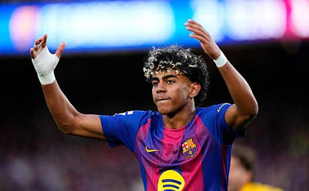 Yamal quyết tâm mang vinh quang Champions League trở lại Camp Nou.