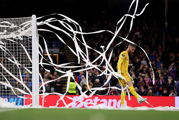 De Gea và các đồng đội khó lật ngược thế cờ.