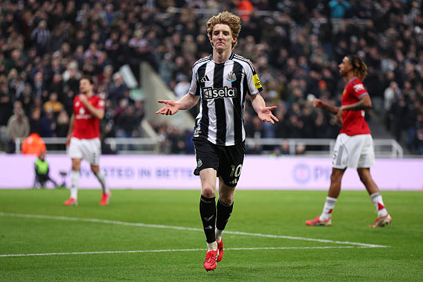 Ảnh bài viết Bayern săn Gordon giúp Liverpool rảnh tay đón ngọc quý