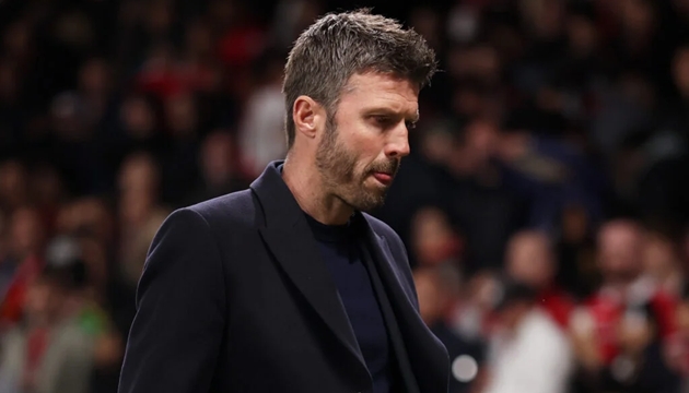 Michael Carrick đã cảm nhận được nhiều áp lực hơn.