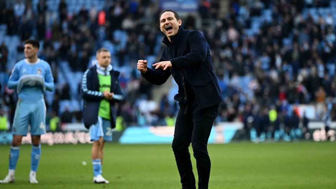 Ảnh bài viết Kịch bản để Frank Lampard thăng hạng Ngoại hạng Anh ngay tuần này
