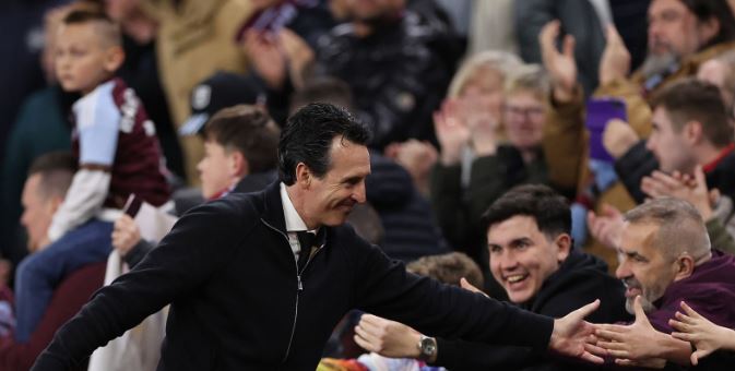 Emery là ông vua Europa League.