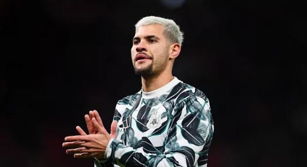 Ảnh bài viết Saha thúc giục MU chiêu mộ Bruno Guimaraes thay Casemiro