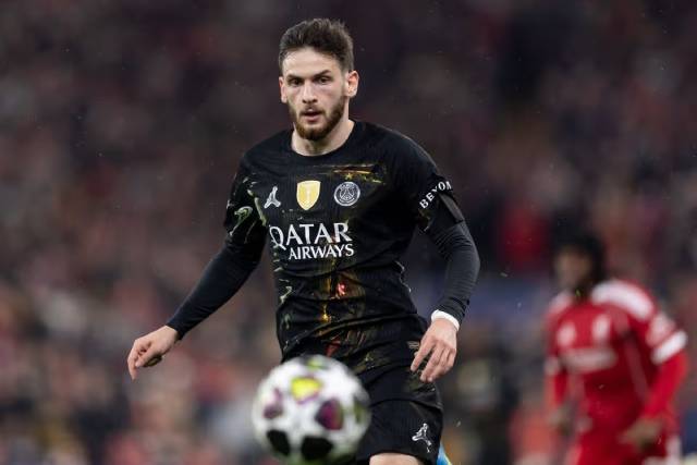 Kvaratskhelia được nhận định là chữ ký hoàn hảo cho Quỷ đỏ.