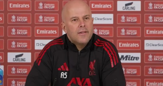 Ảnh bài viết Slot muốn bán cầu thủ để dọn đường đón người thay Salah