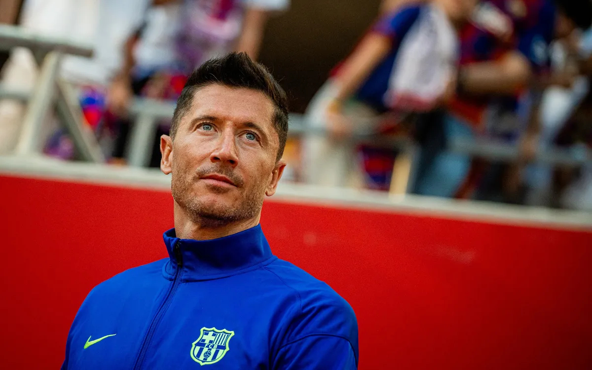 Ảnh bài viết Khi kỷ luật thép của Lewandowski trở thành một thứ xa xỉ phẩm