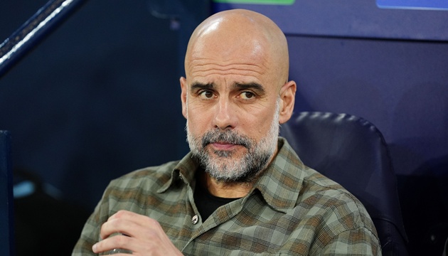 Ảnh bài viết Pep Guardiola tuyên bố Man City hết cửa vô địch nếu thua Arsenal