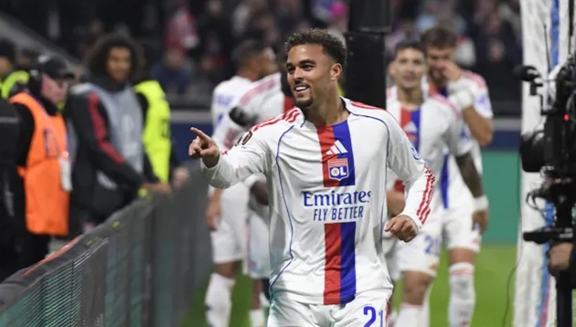 Lyon dự kiến thi đấu phòng ngự phản công trước PSG