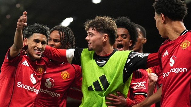 Ảnh bài viết Chido Obi rực sáng phút 115, U18 Man Utd hẹn Man City ở chung kết FA Youth Cup