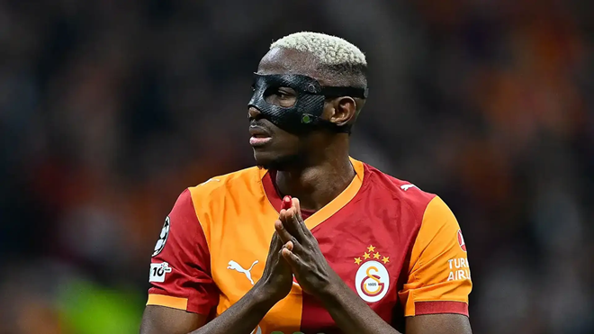 Man United được khuyên mua Osimhen.